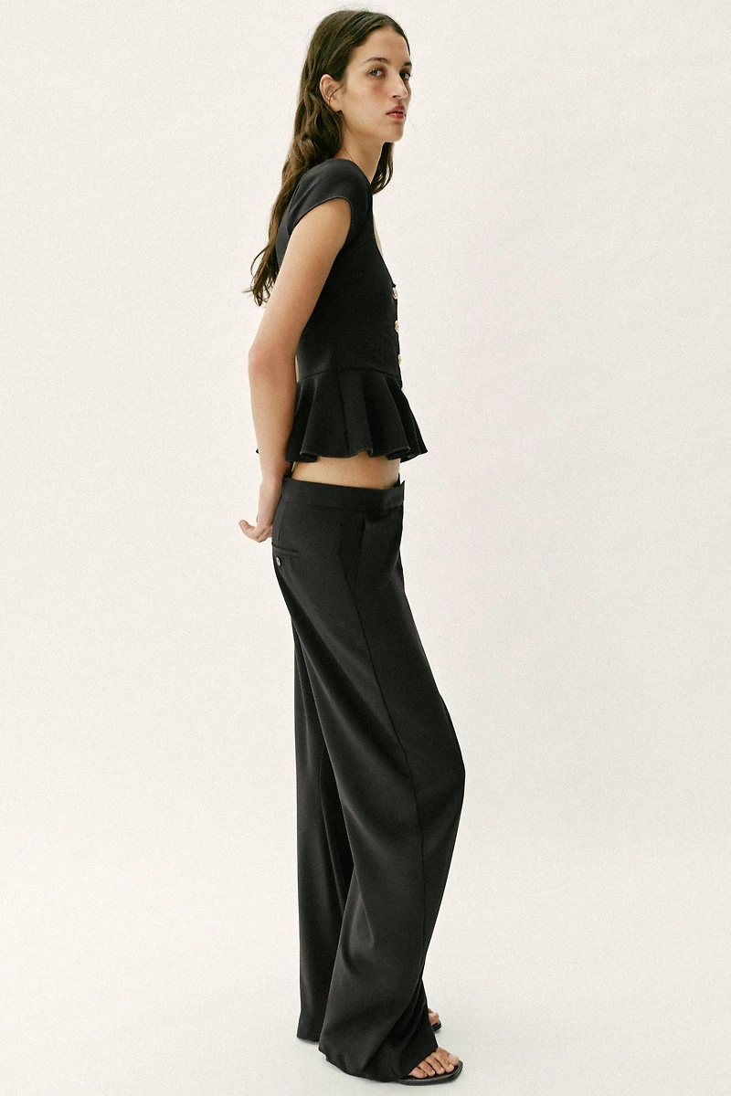 BUTTONED PEPLUM TOP