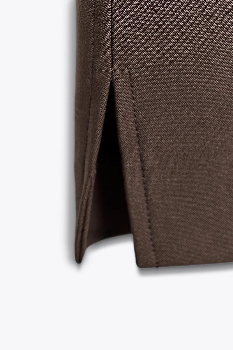 PANTS WITH SLIT HEMS