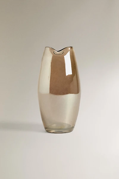 TALL SHINY GLASS VASE