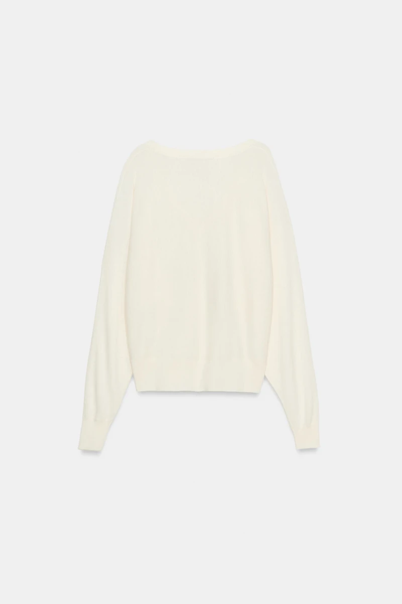 V-NECK KNIT JUMPER