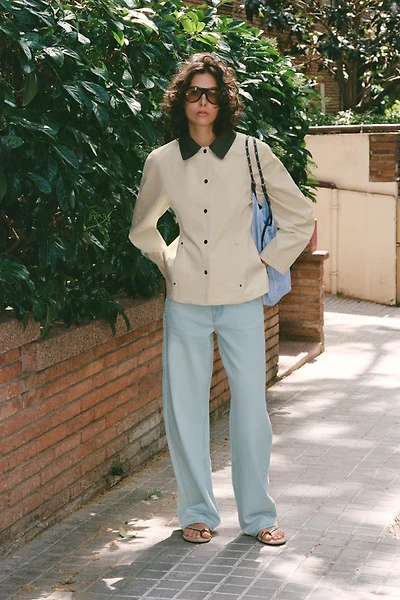 CONTRAST COLLAR PEPLUM JACKET