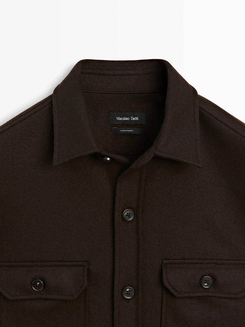100% wool overshirt with pockets