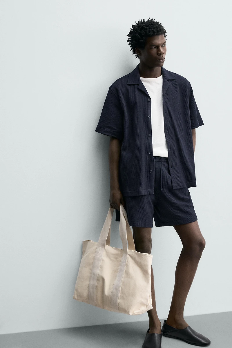 RELAXED FIT STRUCTURED SHORTS