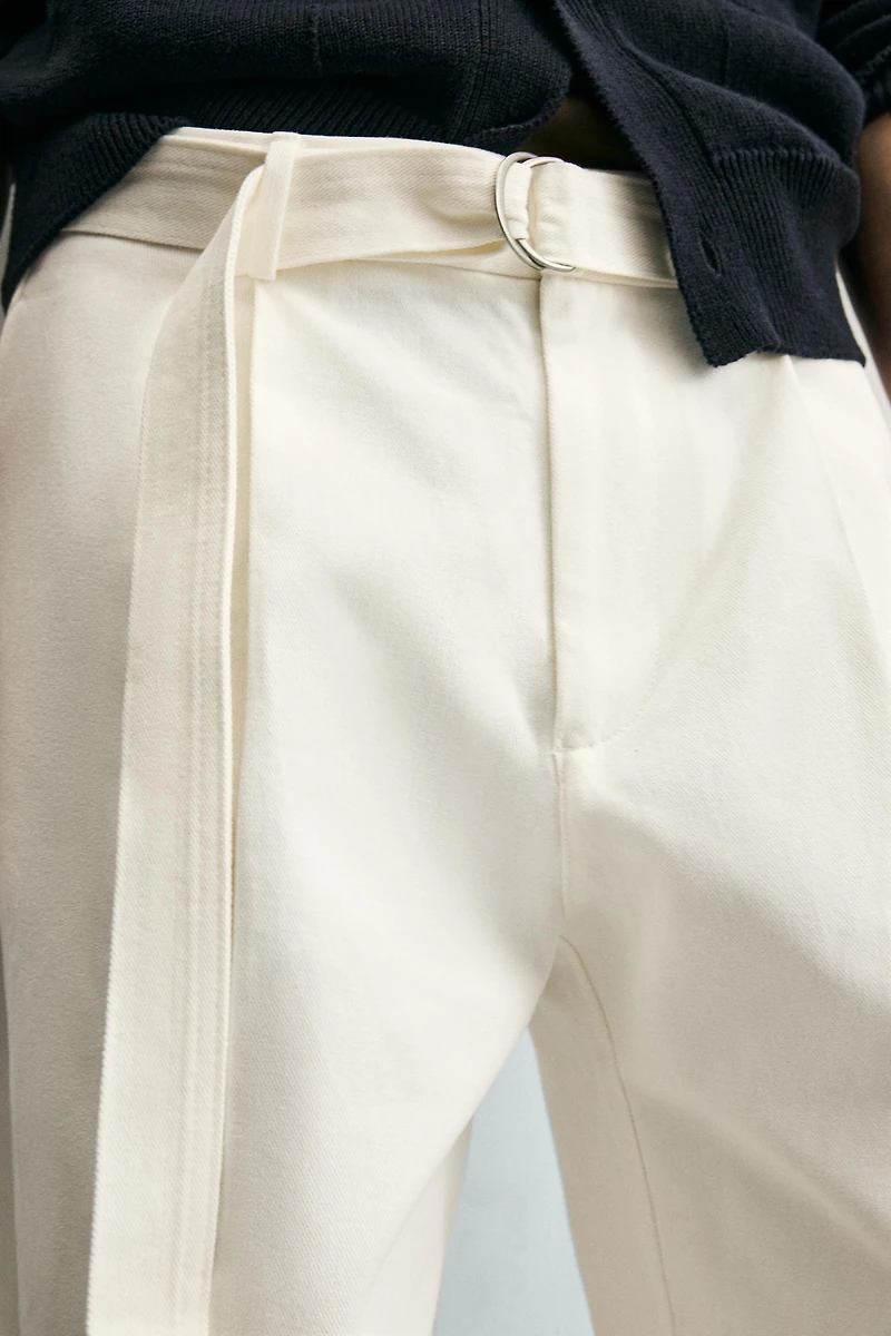 PANTALON RELAXED FIT AVEC CEINTURE