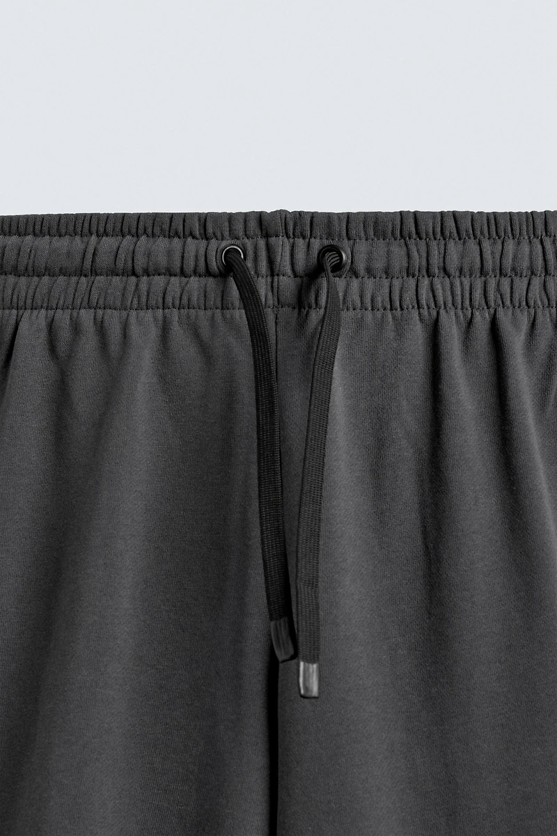 PANTALON COUPE DÉCONTRACTÉE COLOR BLOCK