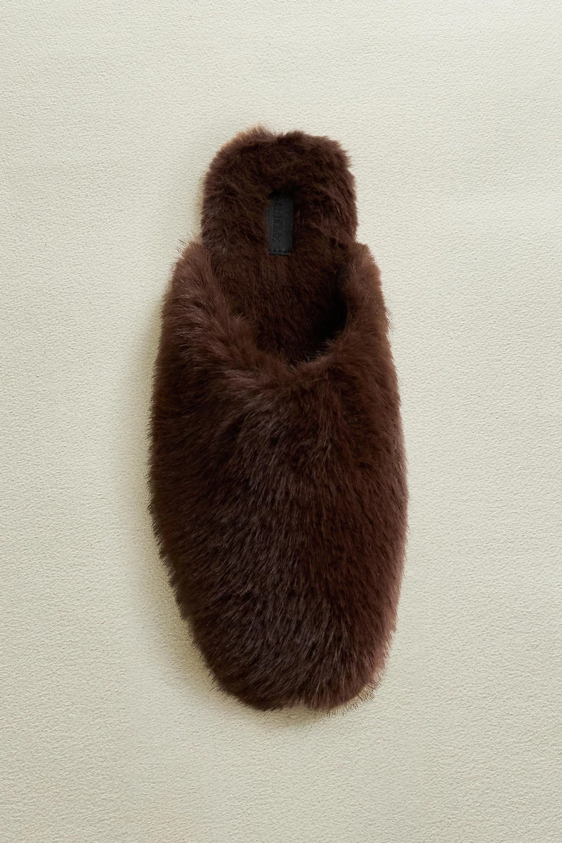 FAUX FUR MULE SLIPPERS