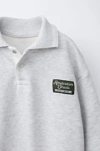 EMBROIDERED LABEL POLO SWEATSHIRT