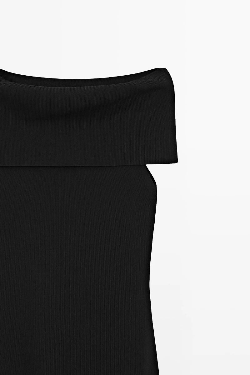 Robe midi en maille épaules dénudées
