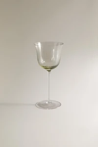 TRANSPARENT GLASS