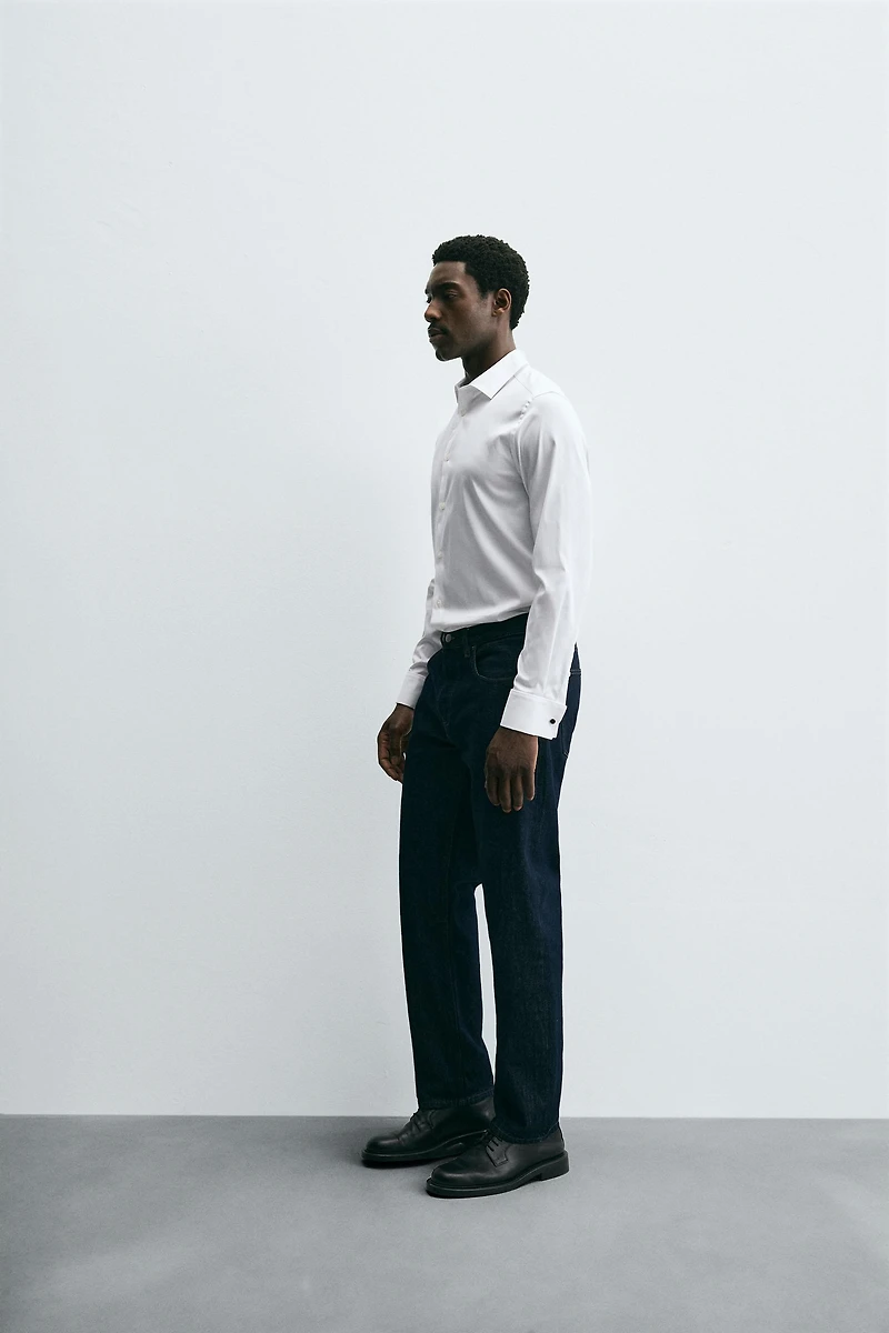 CHEMISE SLIM FIT BOUTONS DE MANCHETTE