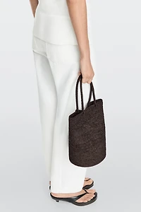 Mini raffia bucket bag