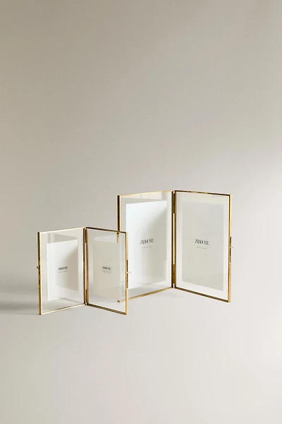 DOUBLE GOLDEN PICTURE FRAME
