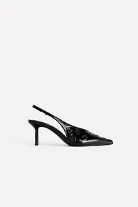 LEATHER SLINGBACK SHOE WITH EYELETS 50TH ANNIVERSARY