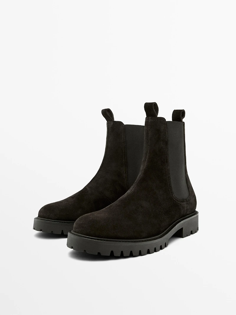 Knee-high split leather Chelsea boots