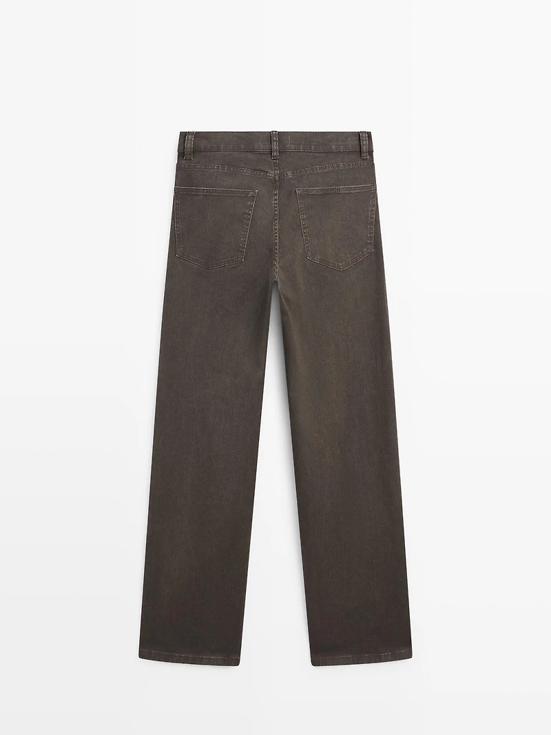 High-waist wide-leg jeans