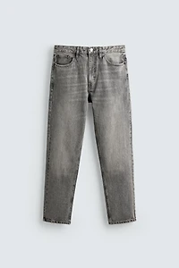 STRAIGHT ANKLE FIT JEANS