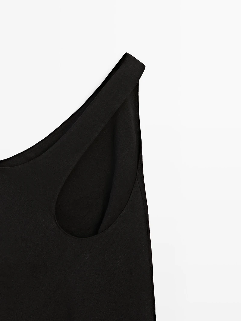 Asymmetric linen blend top with back detail