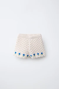 EMBROIDERED CROCHET KNIT SHORTS