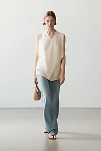 Flowing linen blend crossover top