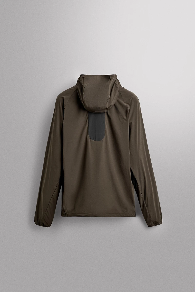 COLOR BLOCK LIGHTWEIGHT TECHNICAL JACKET