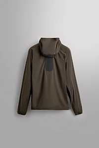 COLOR BLOCK LIGHTWEIGHT TECHNICAL JACKET