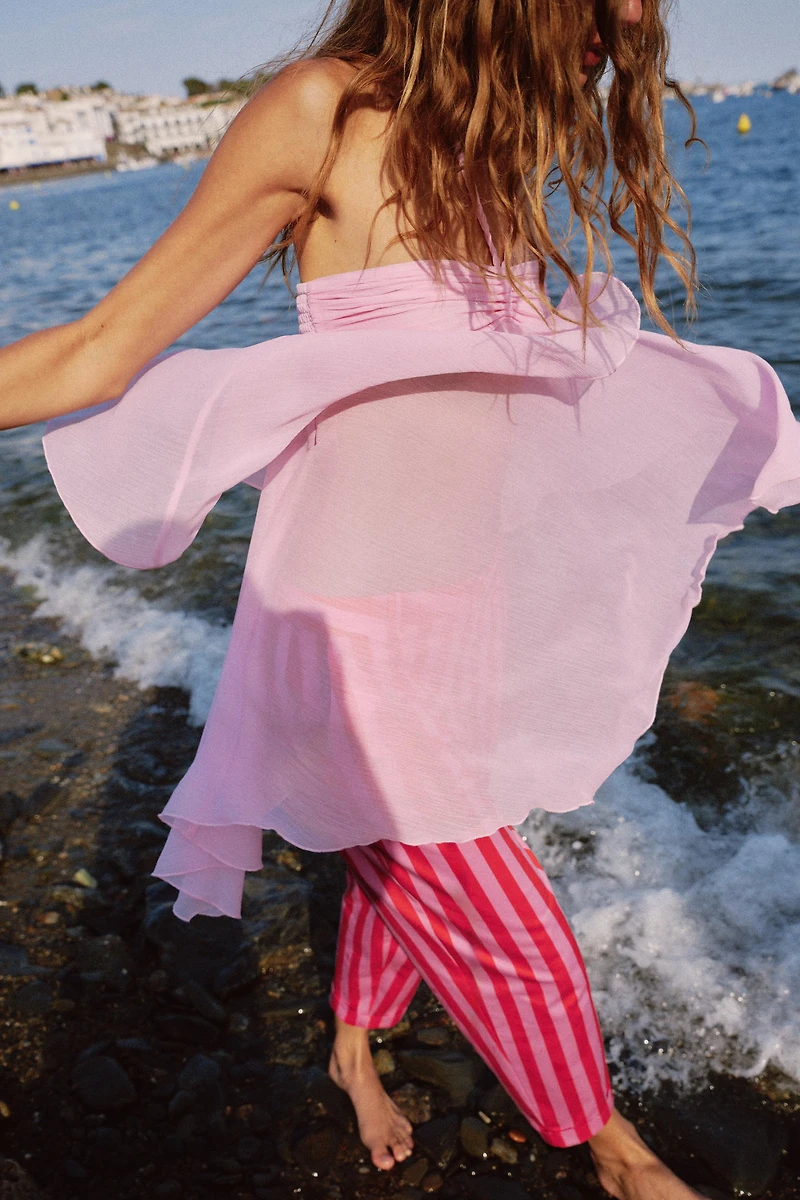 ASYMMETRIC RUFFLED TOP
