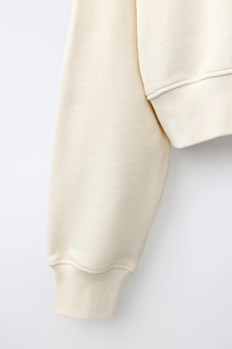 CROPPED HOODIE SWEATSHIRT