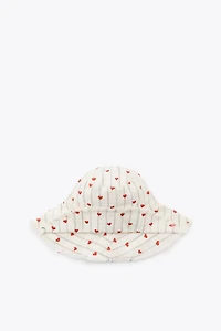 STRIPED HEART EMBROIDERED BUCKET HAT