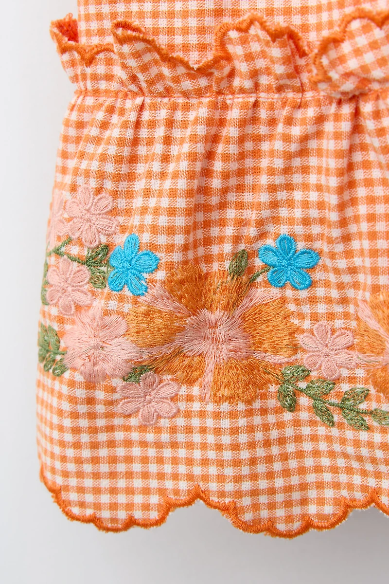 COMBINATION KNIT DRESS WITH EMBROIDERED GINGHAM FLOWERS