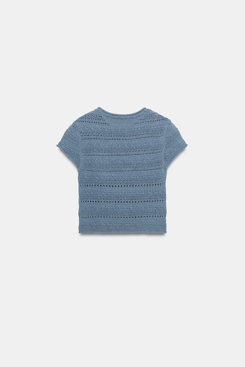 TOP EN MAILLE POINTELLE