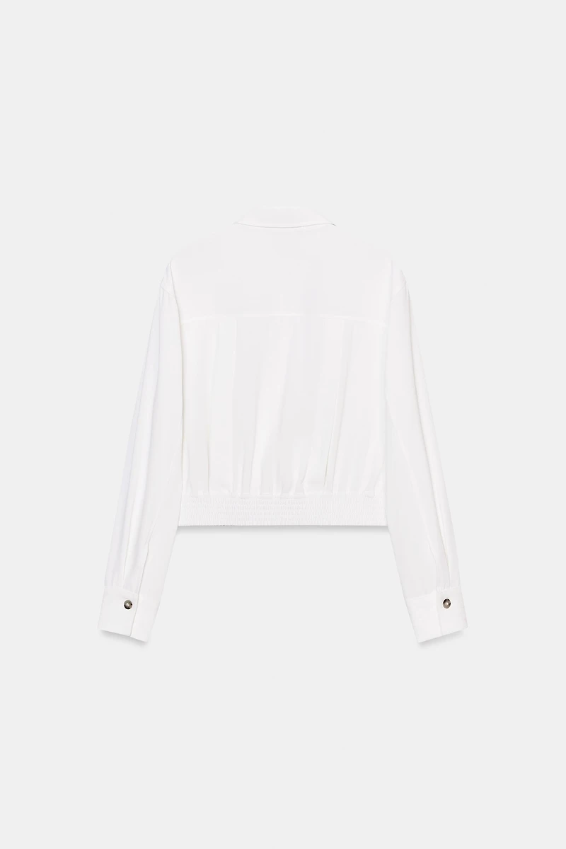 CHEMISE COURTE À PATTES D'ÉPAULES
