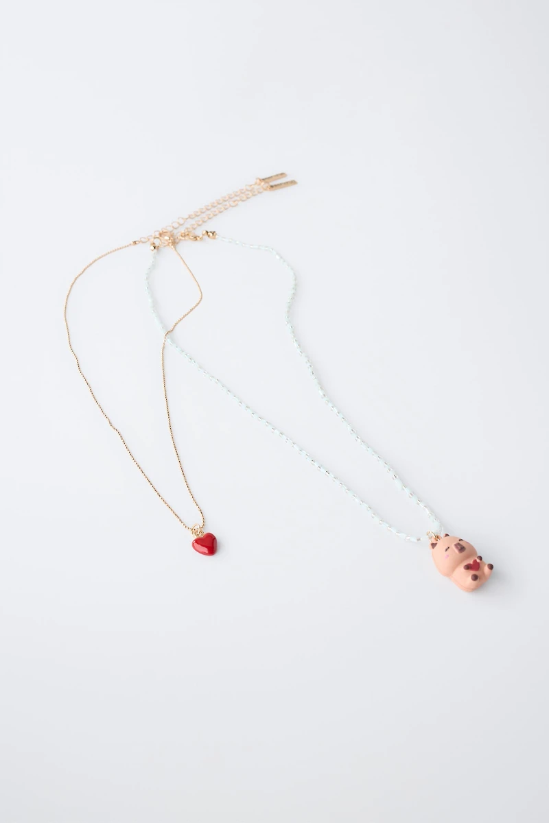 PACK OF TWO CAPYBARA CAPYFUN © BEAD NECKLACES