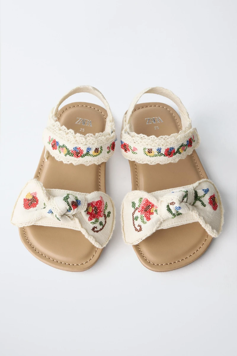EMBROIDERED SANDALS