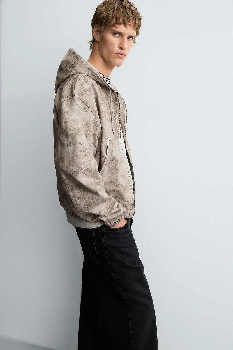 VESTE DÉLAVÉE À CAPUCHE