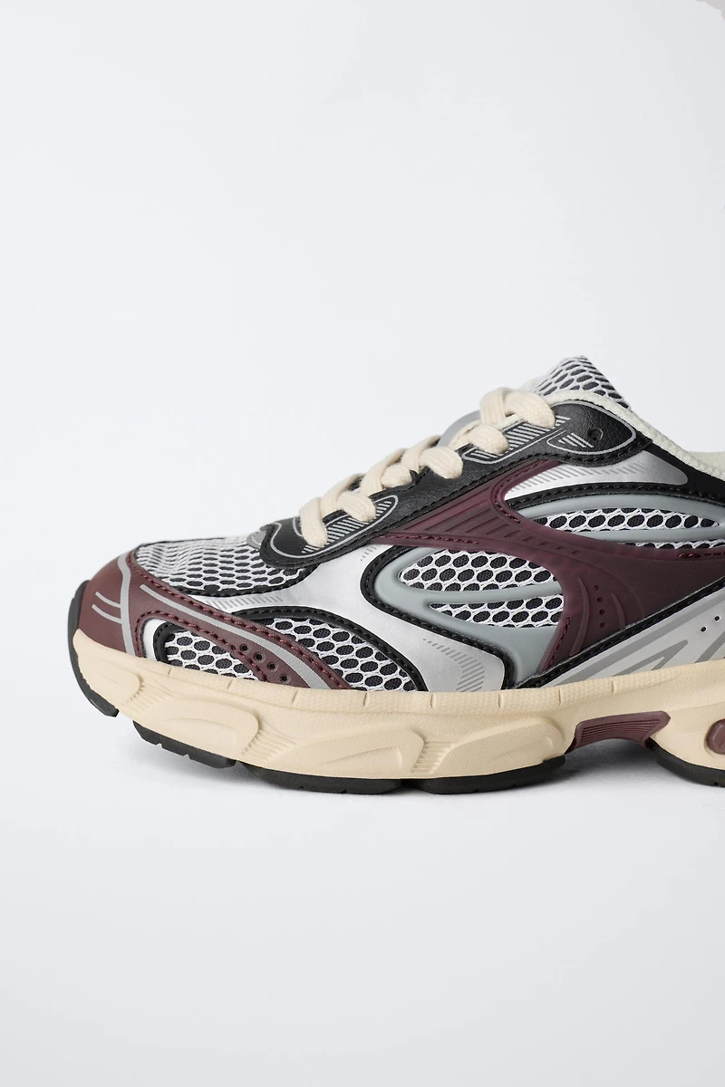MESH SNEAKERS