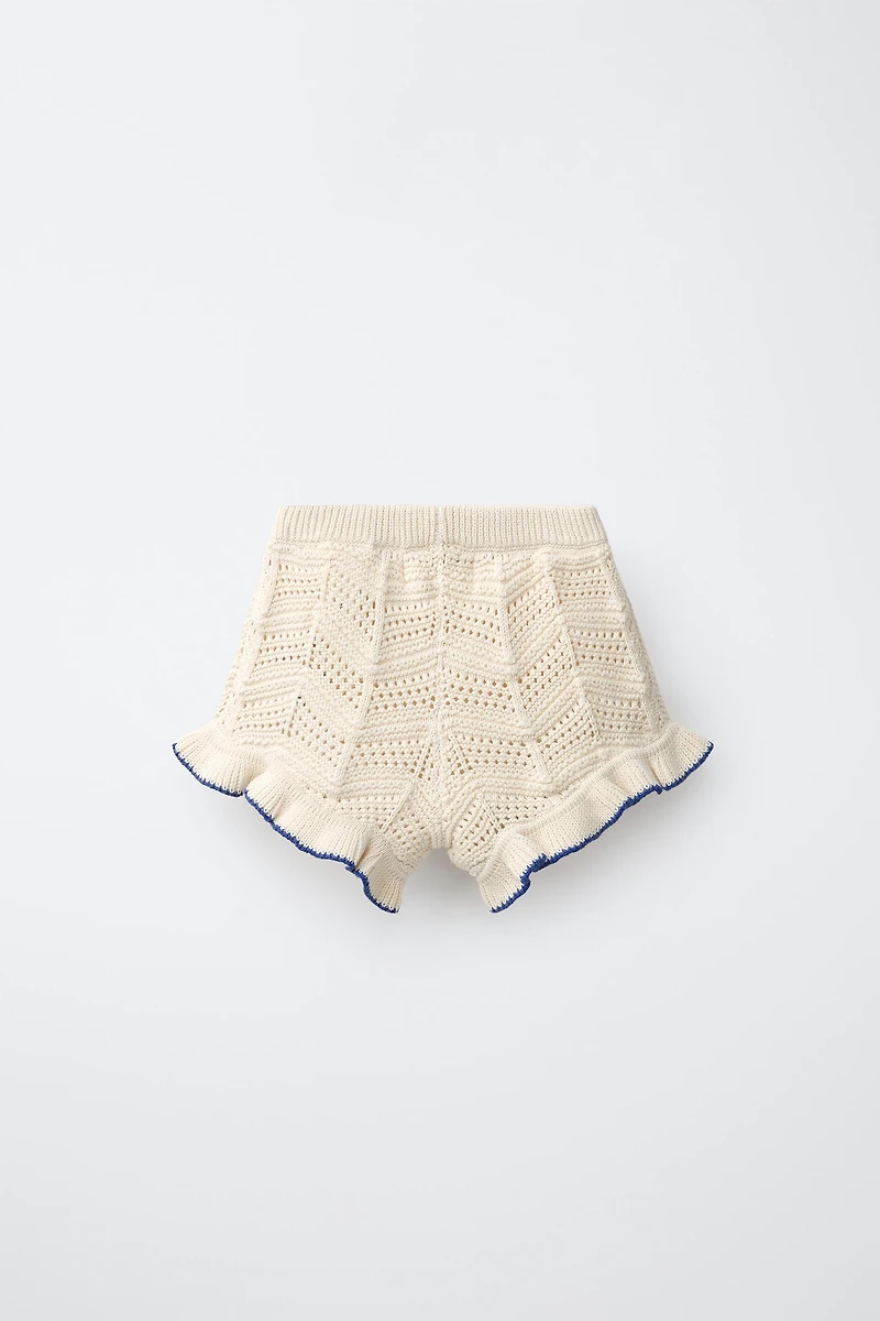 EMBROIDERED FLORAL KNIT SHORTS