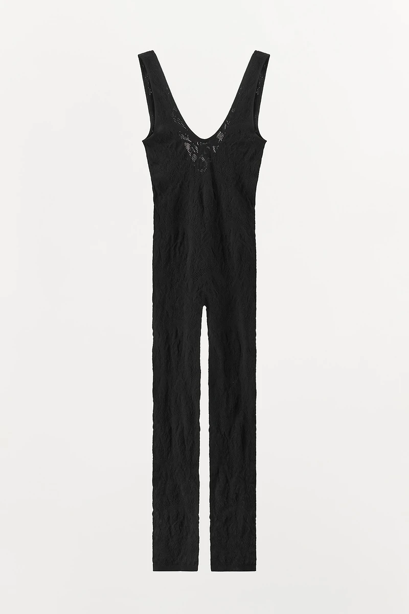 SEAMLESS LACE JUMPSUIT