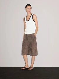 Ribbed V-neck T-shirt