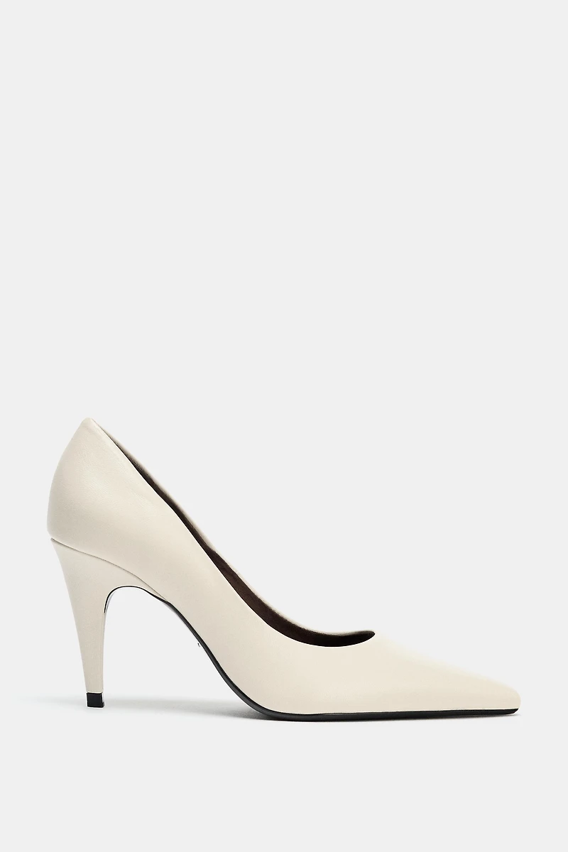 LEATHER HEELS
