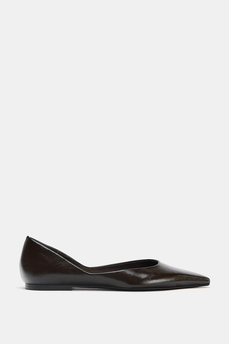 POINTED TOE FLATS