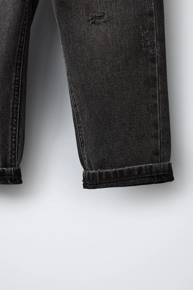 RIPPED BAGGY JEANS
