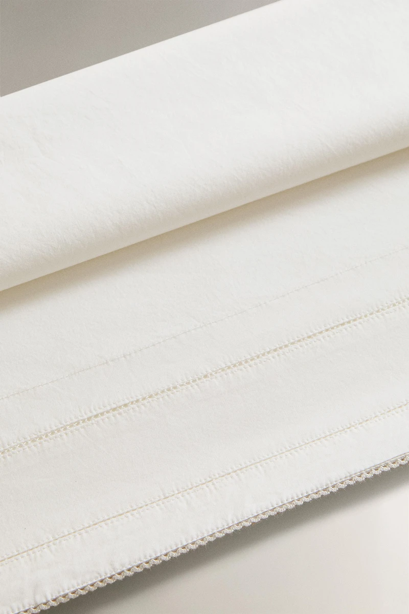 CHILDREN'S POPLIN FLAT SHEET WITH HEMSTITCHING