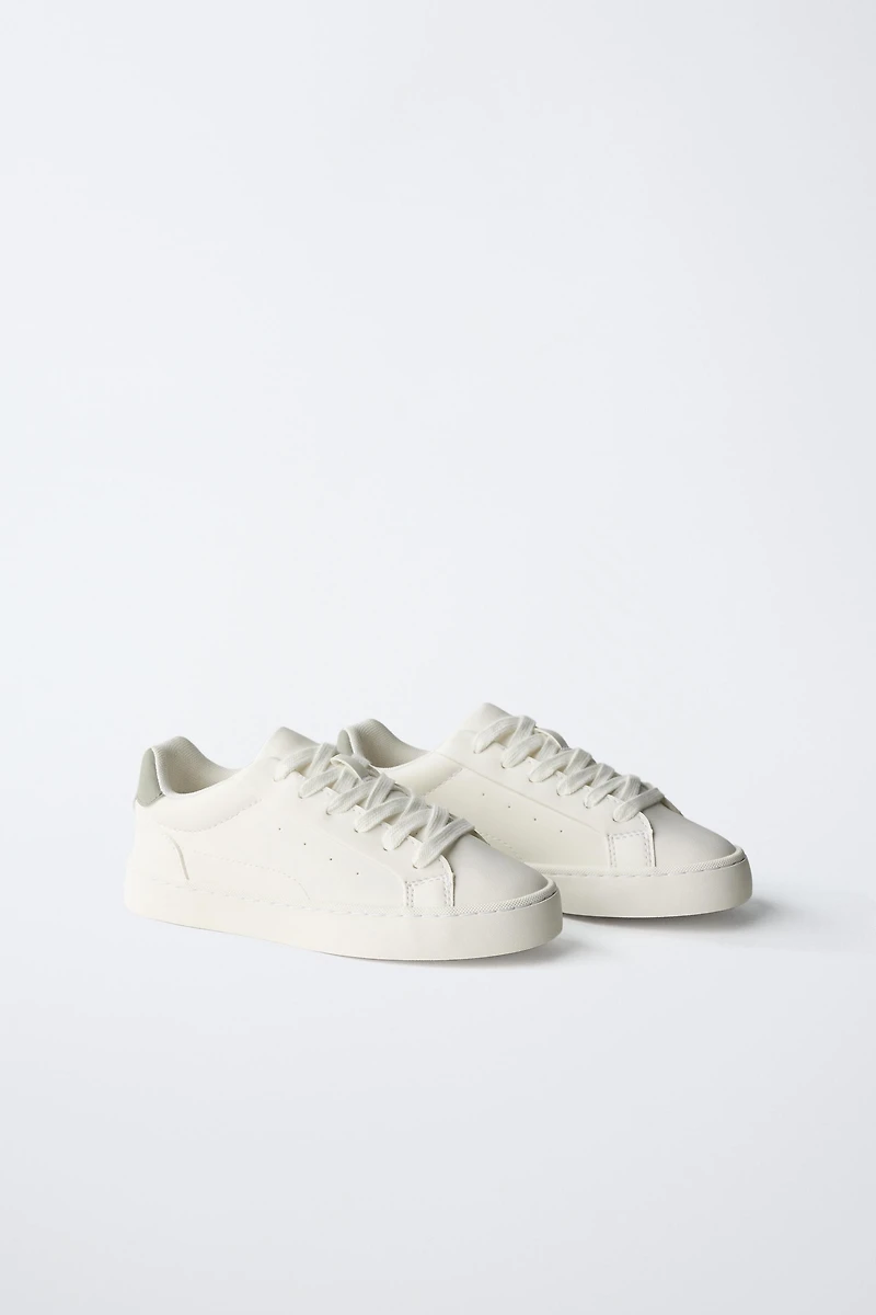 BASIC SNEAKERS