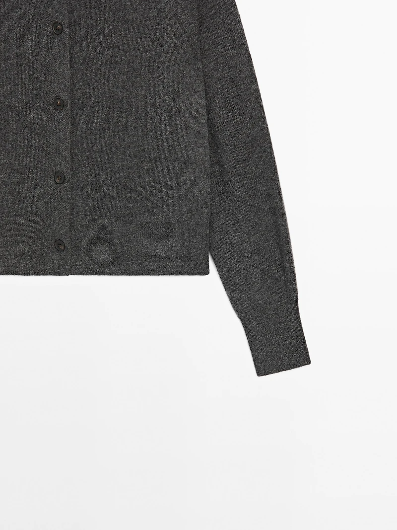 100% cashmere long sleeve cardigan