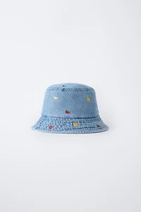 EMBROIDERED FLORAL DENIM BUCKET HAT