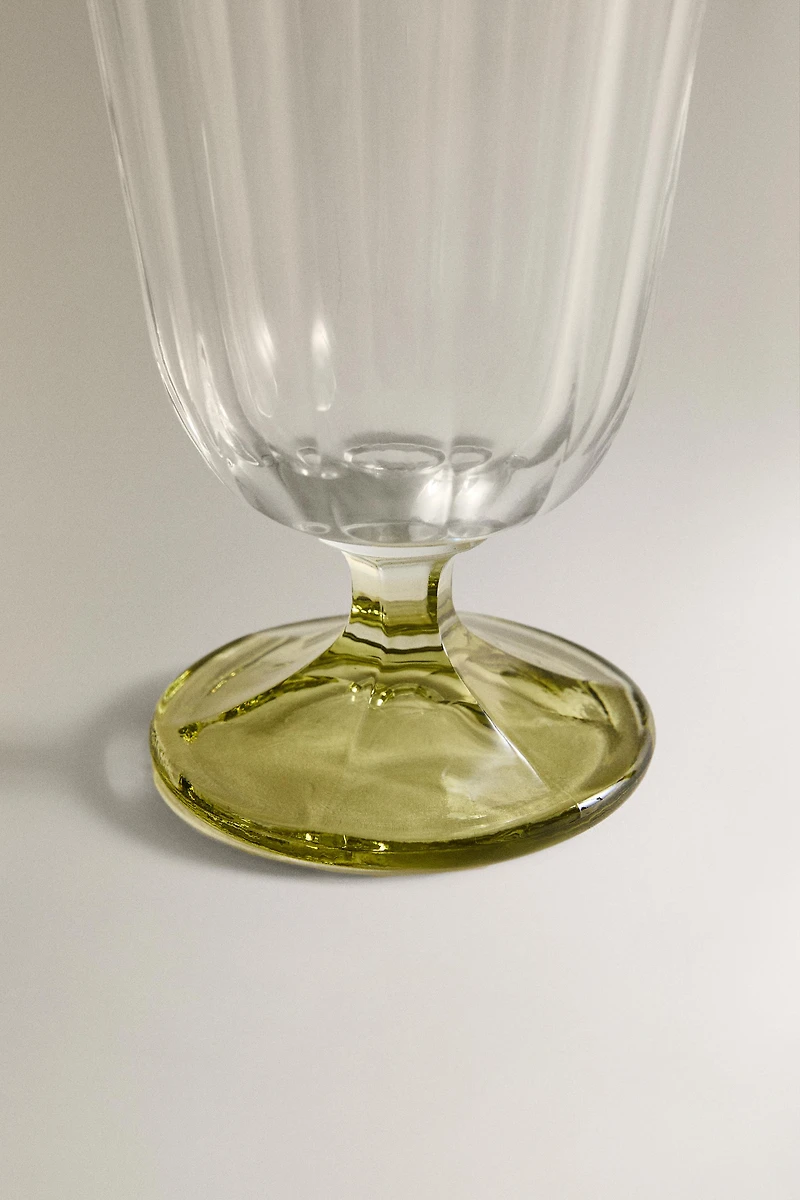 WINE GLASS WITH COLORED RIM