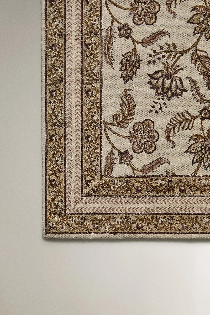 FLORAL PRINT AREA RUG