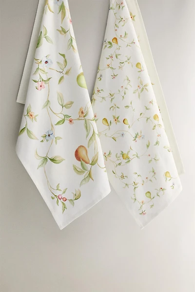 PACK OF COTTON KITCHEN TOWELS WITH PEARS (PACK OF 2)