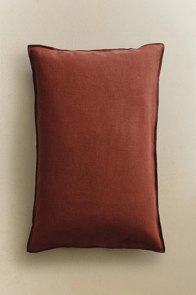 OVERLOCK CUSHION COVER