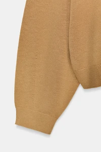 V-NECK KNIT CARDIGAN